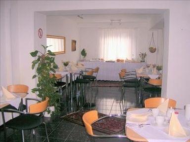Hotel Cornelia Bad Nauheim Exterior foto